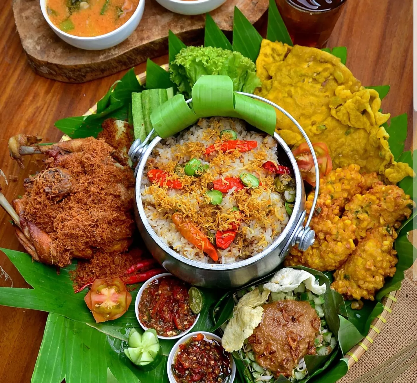 Warung Nasi Liwet Khas Amarabu